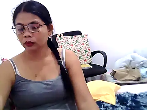 pinay milfxx online show from 22, 2, 2025