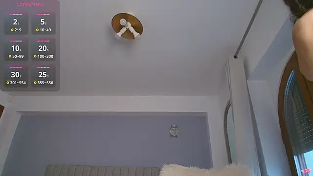 Anna Lewis online show from 17, 11, 2025