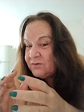 Yaya Mineira online show from 15, 11, 2025