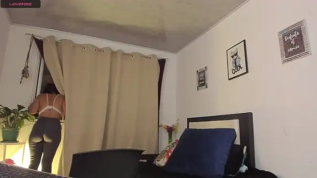 alicia rouusel online show from 22, 12, 2024