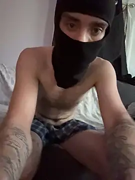 KcCumz19 online show from 1, 11, 2025