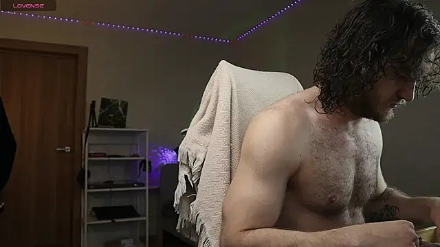 Louis Karlos online show from 5, 7, 2026