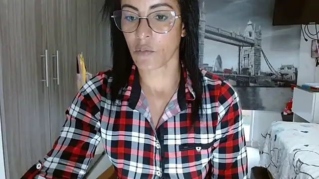 kateleyagrey online show from 3, 2, 2025