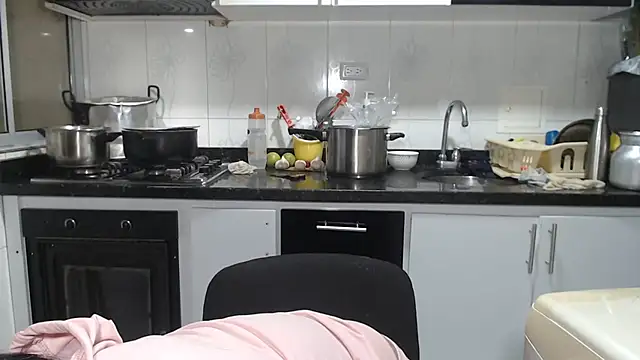 kateleyagrey online show from 7, 3, 2026