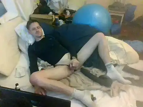 Snapshot of londonfuckwhore1 chatting on 31, 1, 2025 londonfuckwhore1 online show from 31, 1, 2025