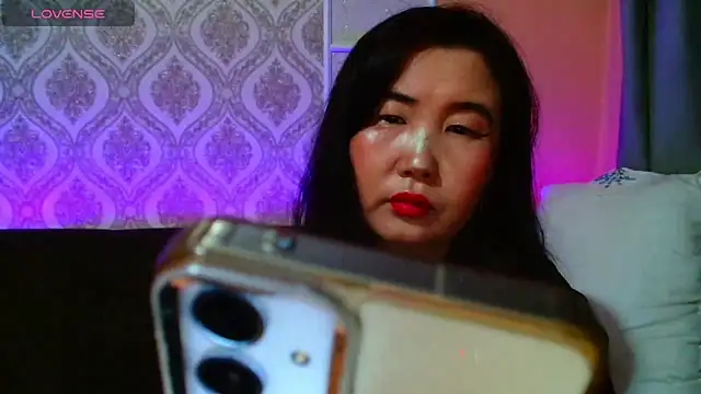 Snapshot of Bet_Lu chatting on 15, 2, 2025 Bet Lu online show from 15, 2, 2025