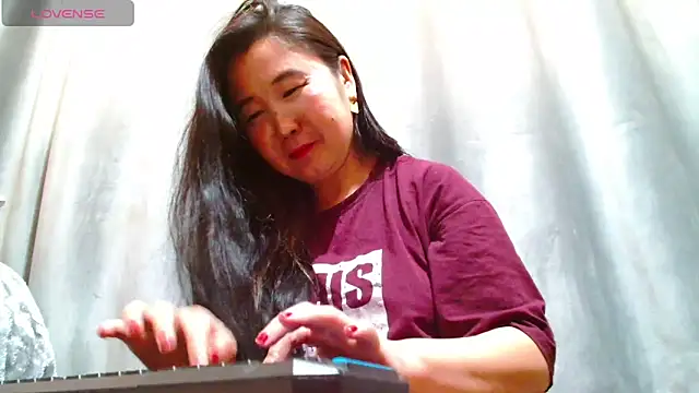 Snapshot of Bet_Lu chatting on 21, 3, 2025 Bet Lu online show from 21, 3, 2025