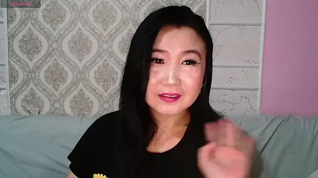 Snapshot of Bet_Lu chatting on 20, 9, 2025 Bet Lu online show from 20, 9, 2025