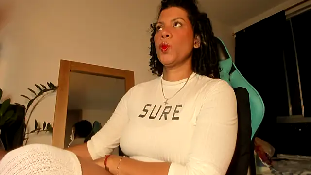 Hot Brunette34 online show from 23, 3, 2025