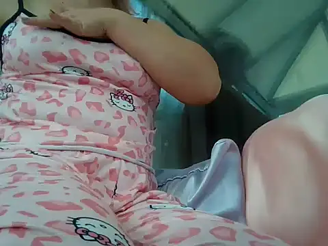 Snapshot of RealLittleRedRidingHood chatting on 20, 12, 2024 RealLittleRedRidingHood online show from 20, 12, 2024