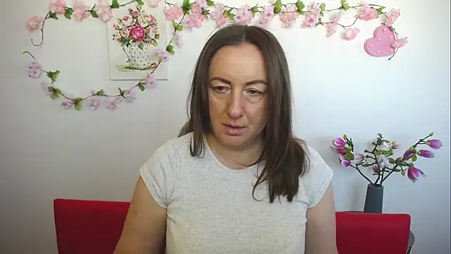 Snapshot of Abby_Taylorr chatting on 11, 9, 2025 Abby Taylorr online show from 11, 9, 2025