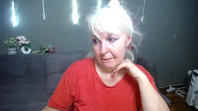 BlondyLeeBest online show from 6, 5, 2026