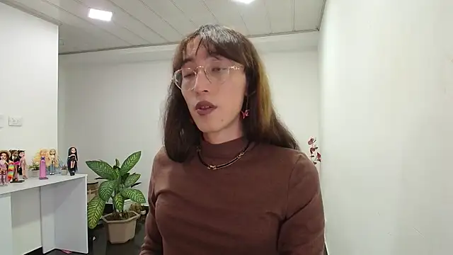 NicoleCortez online show from 12, 3, 2025