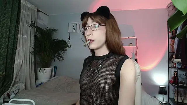 NicoleCortez online show from 3, 10, 2025