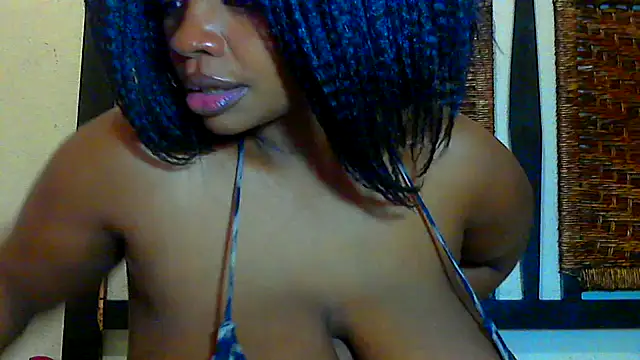 Snapshot of CallyCallienteXxX chatting on 11, 1, 2025 CallyCallienteXxX online show from 11, 1, 2025