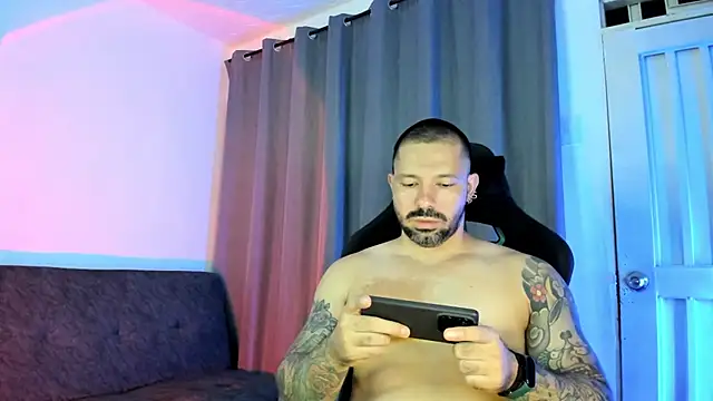Snapshot of Pierre_Vidal chatting on 16, 7, 2026 Pierre Vidal online show from 16, 7, 2026