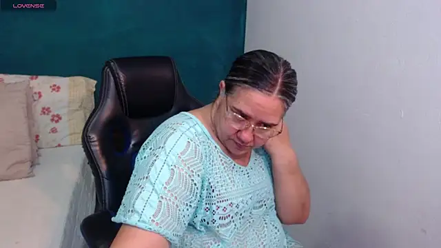 scaelettdubois online show from 7, 5, 2026