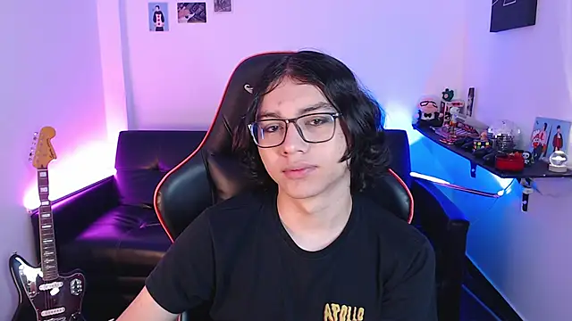 Snapshot of malik_harrison__ chatting on 10, 12, 2024 malik harrison online show from 10, 12, 2024