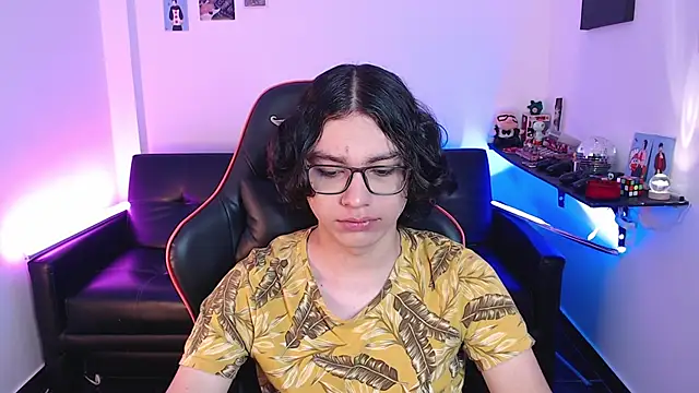 Snapshot of malik_harrison__ chatting on 17, 12, 2024 malik harrison online show from 17, 12, 2024