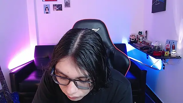 Snapshot of malik_harrison__ chatting on 24, 12, 2024 malik harrison online show from 24, 12, 2024