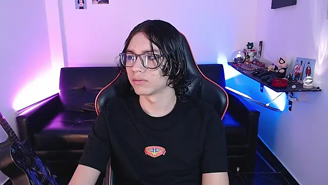 Snapshot of malik_harrison__ chatting on 26, 12, 2024 malik harrison online show from 26, 12, 2024