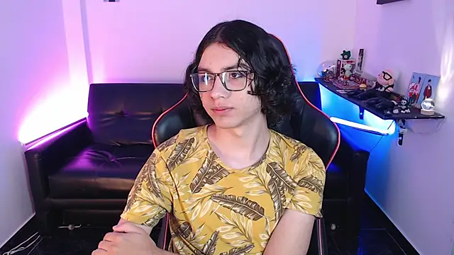 Snapshot of malik_harrison__ chatting on 9, 1, 2025 malik harrison online show from 9, 1, 2025