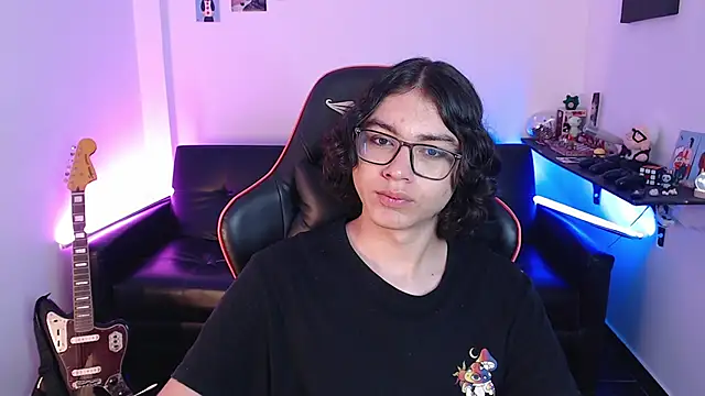 Snapshot of malik_harrison__ chatting on 16, 1, 2025 malik harrison online show from 16, 1, 2025