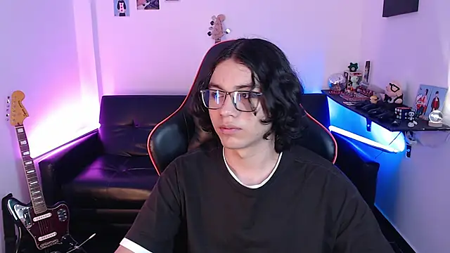 Snapshot of malik_harrison__ chatting on 21, 1, 2025 malik harrison online show from 21, 1, 2025