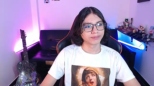 Snapshot of malik_harrison__ chatting on 24, 1, 2025 malik harrison online show from 24, 1, 2025