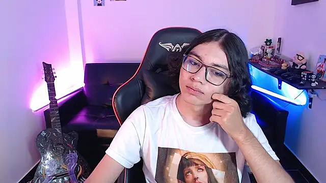 Snapshot of malik_harrison__ chatting on 24, 1, 2025 malik harrison online show from 24, 1, 2025