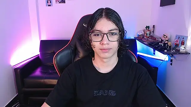 Snapshot of malik_harrison__ chatting on 28, 1, 2025 malik harrison online show from 28, 1, 2025