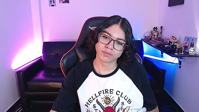 Snapshot of malik_harrison__ chatting on 30, 1, 2025 malik harrison online show from 30, 1, 2025