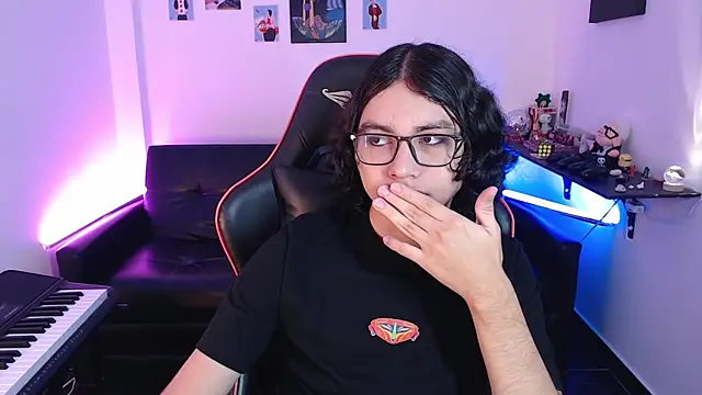 Snapshot of malik_harrison__ chatting on 7, 2, 2025 malik harrison online show from 7, 2, 2025