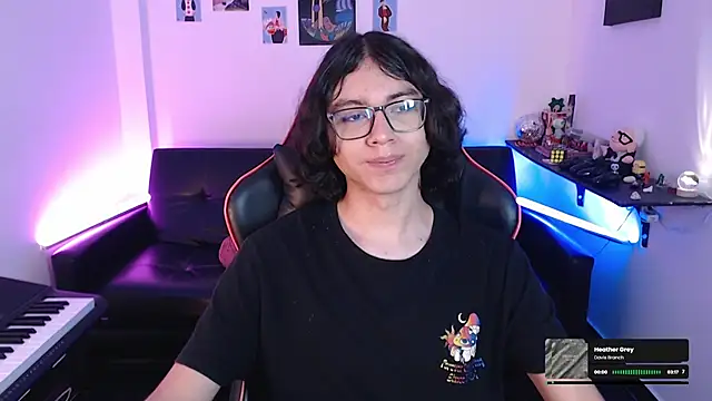 Snapshot of malik_harrison__ chatting on 15, 2, 2025 malik harrison online show from 15, 2, 2025