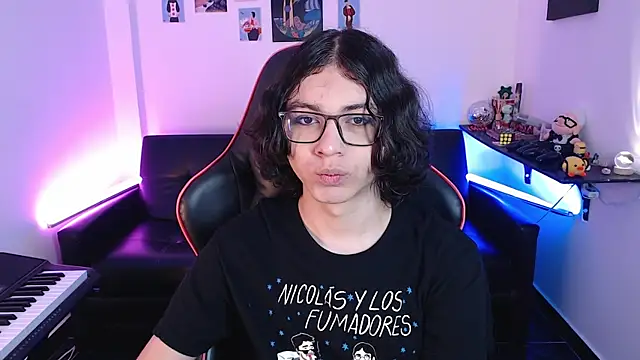 Snapshot of malik_harrison__ chatting on 18, 2, 2025 malik harrison online show from 18, 2, 2025