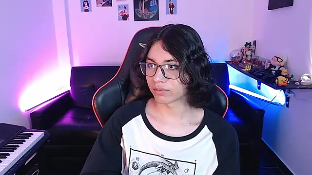 Snapshot of malik_harrison__ chatting on 19, 2, 2025 malik harrison online show from 19, 2, 2025