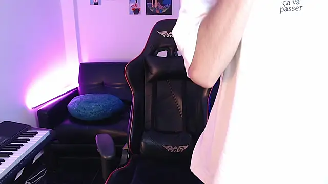 Snapshot of malik_harrison__ chatting on 27, 2, 2025 malik harrison online show from 27, 2, 2025