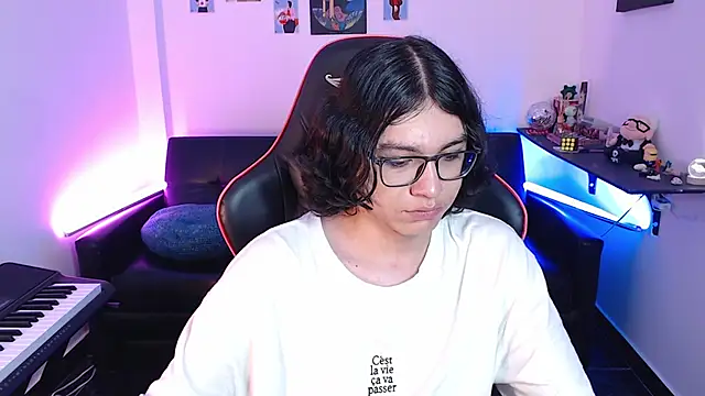 Snapshot of malik_harrison__ chatting on 27, 2, 2025 malik harrison online show from 27, 2, 2025