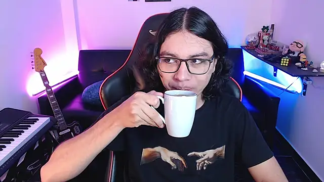 Snapshot of malik_harrison__ chatting on 7, 3, 2025 malik harrison online show from 7, 3, 2025