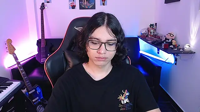 Snapshot of malik_harrison__ chatting on 9, 3, 2025 malik harrison online show from 9, 3, 2025