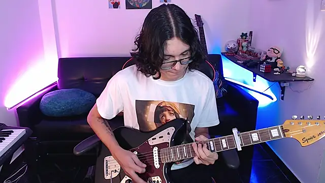 Snapshot of malik_harrison__ chatting on 10, 3, 2025 malik harrison online show from 10, 3, 2025