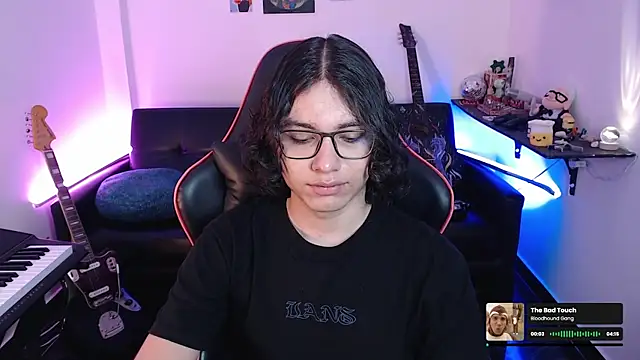 Snapshot of malik_harrison__ chatting on 13, 3, 2025 malik harrison online show from 13, 3, 2025