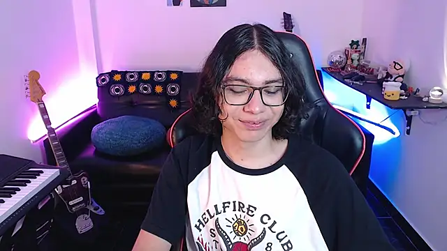 Snapshot of malik_harrison__ chatting on 15, 3, 2025 malik harrison online show from 15, 3, 2025