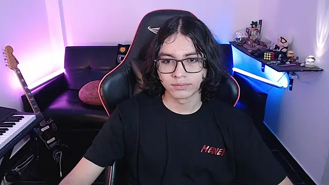 Snapshot of malik_harrison__ chatting on 22, 3, 2025 malik harrison online show from 22, 3, 2025