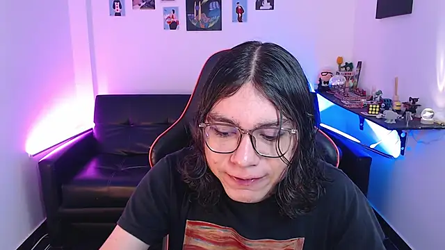 Snapshot of malik_harrison__ chatting on 25, 9, 2025 malik harrison online show from 25, 9, 2025