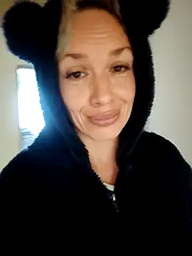 Snapshot of sexymarilyncolombia chatting on 15, 2, 2025 sexymarilyncolombia online show from 15, 2, 2025