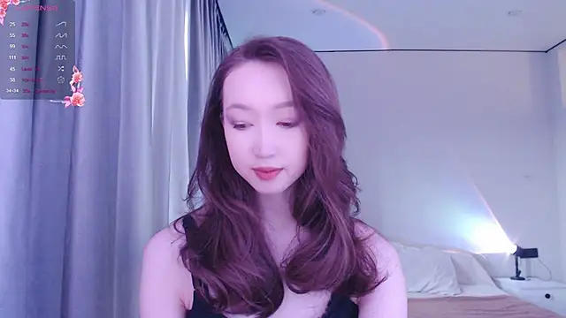  luna 022 online show from 13, 1, 2025