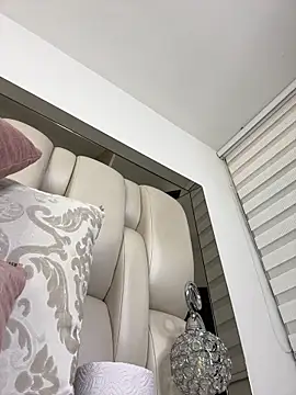 ALISSON FOXXX1 online show from 5, 2, 2026