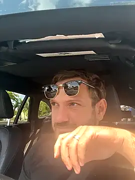 Snapshot of JonJ0 chatting on 30, 9, 2025 JonJ0 online show from 30, 9, 2025