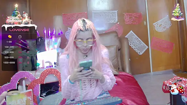 Skinygirl online show from 4, 2, 2025